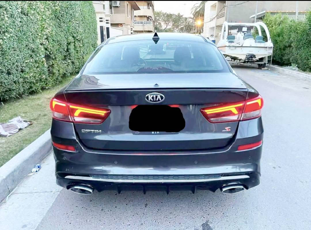 كيا اوبتيما للبيع او مرواس مديل 19وارد أمريكا ورقم بغداد وبسمي وسنوية لل2031ومكينه2400وموصفات فول ماعنده بنراما وعنوان بغداد حي العامل وسعر 130وبيه مجال وهاتف***********
