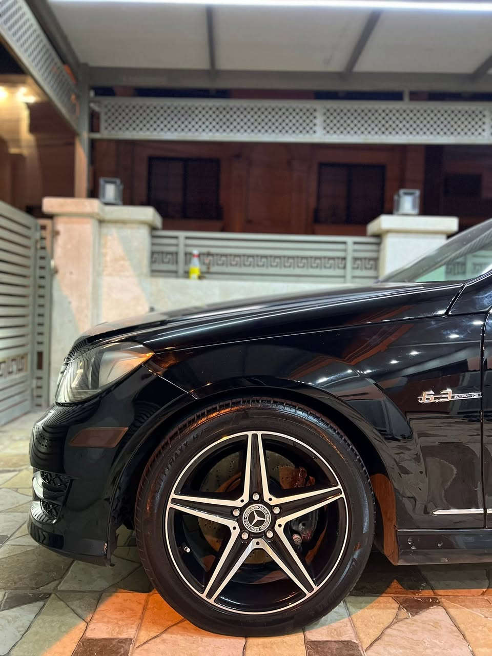 مارسدس C350 2012
مارسدس 6 سلندر للبيع مكينة الفوك المرغوبة 
350 بدون cgi 
كير ومكينة كفالة عامة السيارة مثل العسل
فول مواصفات للاخير amg بلاد
دعاميات ودوس 
سيارة فول الفول 
بانوراما 
لايتات زنون متحرك 
حساسات امامية خلفية 
كامرة خلفية
كشنات جلد وهيتر
شاشة اعطال وعينة e class 
شاشة جبيرة
ماوس وتحكمات كامله
سماعات هارمون كاردون
مري شفط
مري ضد الاضائة العالية
رقم وسنوية جديد لل ٢٨ 
تريد تحويل وكالة حاظر 
السيارة بيها ٣ قطع رش بدون ضربة 
فقط الجنطة بيها ضربة خفيفة
وبيها ٣ اماكن تعديل
بدون شواصي 
سيارة متواجدة باربيل
السعر عل خاص 
رقمي*********** بي واتس اب
