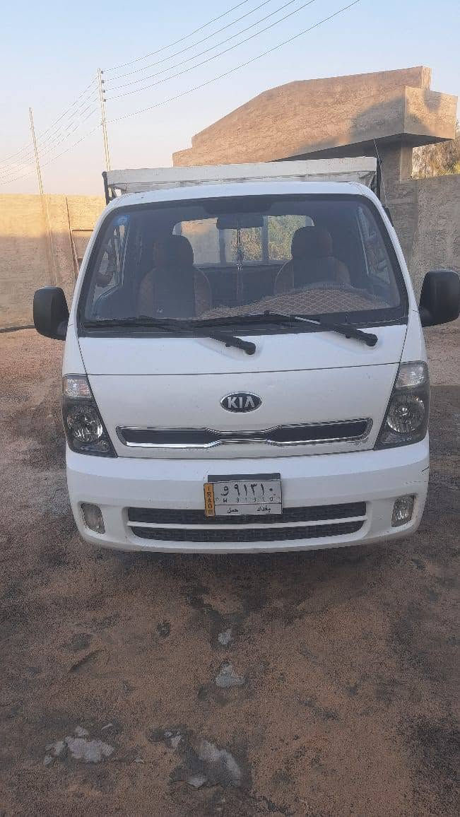 سلام عليكم كيا عموشه للبيع ٢٠١٤ كير محرك كفاله لا ضربه ولا صبغ وإلا بارد سعره ١١٥ وبيه مجال مكان فلوجه ***********
