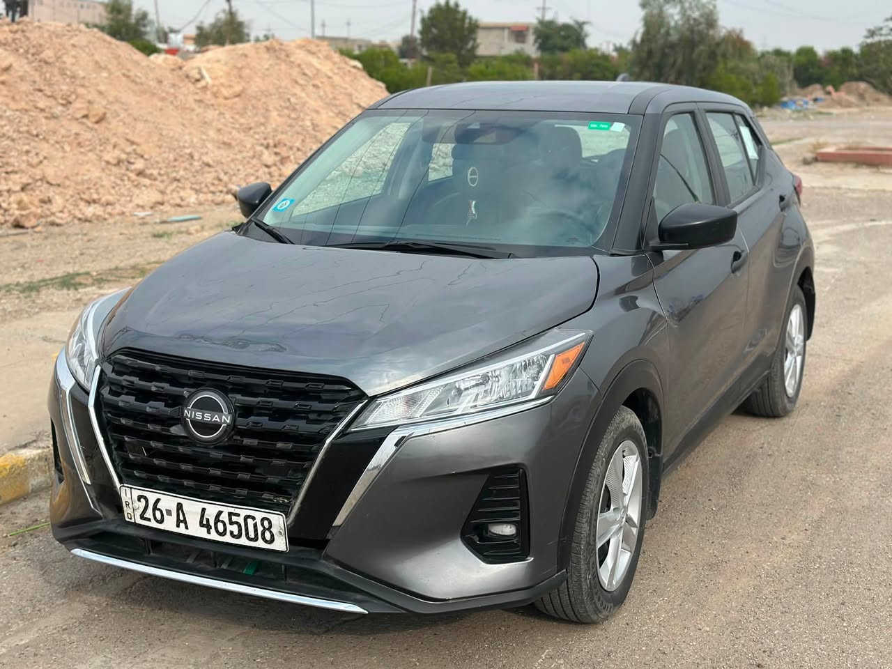 *تحية طيبة*

للبيع نيسان كيكس. 

موديل 2024. 

مواصفات S

رقم الشاصي 3N1CP5BV6RL552197

محرك 1600 اربعة سلندر. 

المواصفات SV

دخول ذكي. 

بصمة تشغيل وتشغيل عن بعد. 

رادار امامي و رادارات جوانب. 

حساسات خلفية وتوقف ذاتي. 

كاميرا خلفية وتحديد مسار. 

فول تحكم استيرن. 

نقطة عمياء. 

ومواصفات اخرى كثيرة. 

الضرر. 

بارد بسيط بالبنيد . 

السيارة بدون صبغ* كل قطع السيارة ابلادي وايضا ً لايتات السيارة ابلادي. صور الحادث مرفقة في الاعلان. 

يوجد تقرير يتكون من 16 صورة للحادث بامريكا

السيارة رقمها صلاح الدين باسمي  

السيارة سيارة بيت استخدام قليل 

مكان السيارة في محافظة صلاح الدين / تكريت 

السعر 153 قابل للتفاوض 

للاستفسار اكثر عن السيارة يرجى على الرقم 

***********

***********
