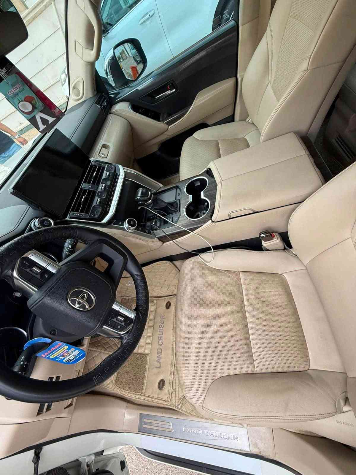 لاندكروز VX • ٢٠٢٢ • رقم اربيل
