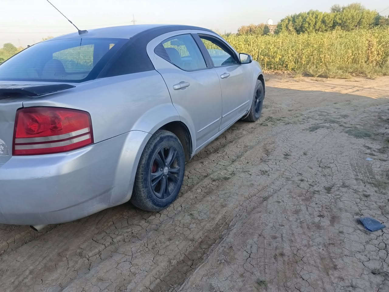 السلام عليكم للبيع دوج افنجر 2008 مكينه 2400 السياره جاهزه تبريد شغال بيها منظومة غاز رقم بغداد ب اسمنه تحويل مباشر السعر 60 وبيها مجال للشراي المكان بغداد رقم الهاتف ***********

