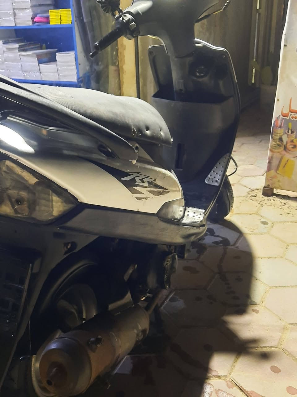 للبيع دراجة ماكس عدلة 55 كلشي شغال بيها كهربائيات درجة جاهزة السعر 450 مكاني الناصرية حي الشهداء
***********
