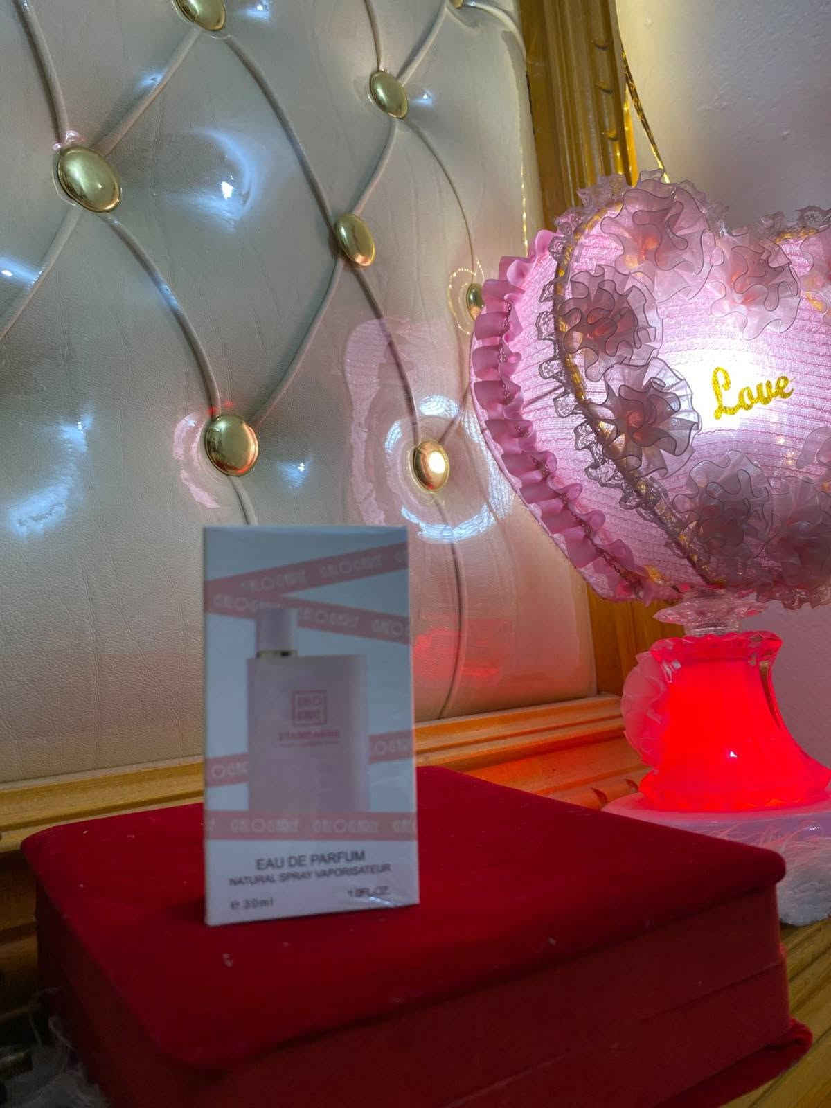 اي عطر قطعه بالفين ونص

قطعتين ب٥ تالاف

حجم عطر ٣٠ ملم او ٣٥ ملم حسب علبه 

حجز
@QUEEEEN24

وات ساب
***********

https://t.me/r_word24

كل عطر فقط قطعه وحده

هاي عطور مني عمارة, ميسان
