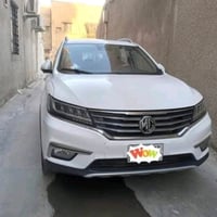 سيارة نوع MG/RX5 موديل/2021 اللون/أبيض السيارة ماشية 69700 كم تاريخ شر...