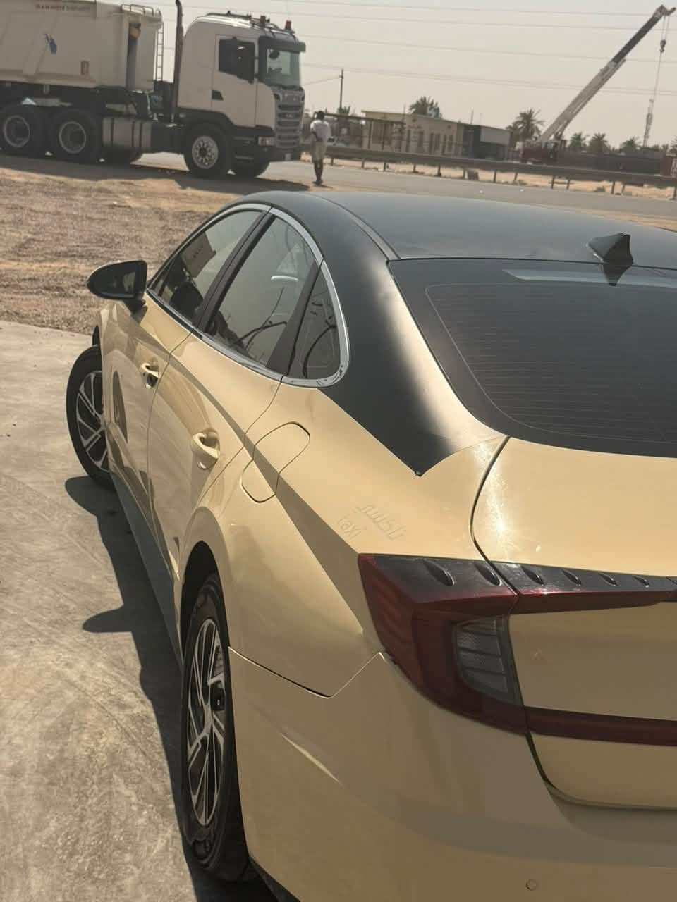 سلام سوناتا تكسي دبي مديل 23 اصل سياره حره تحويل ثاني يوم سياره جاهزه ع اخر حبايه بطريات جدد 100/100 سعر 115 وبيه مجال قليل/ مكان بصره شط العرب /***********
