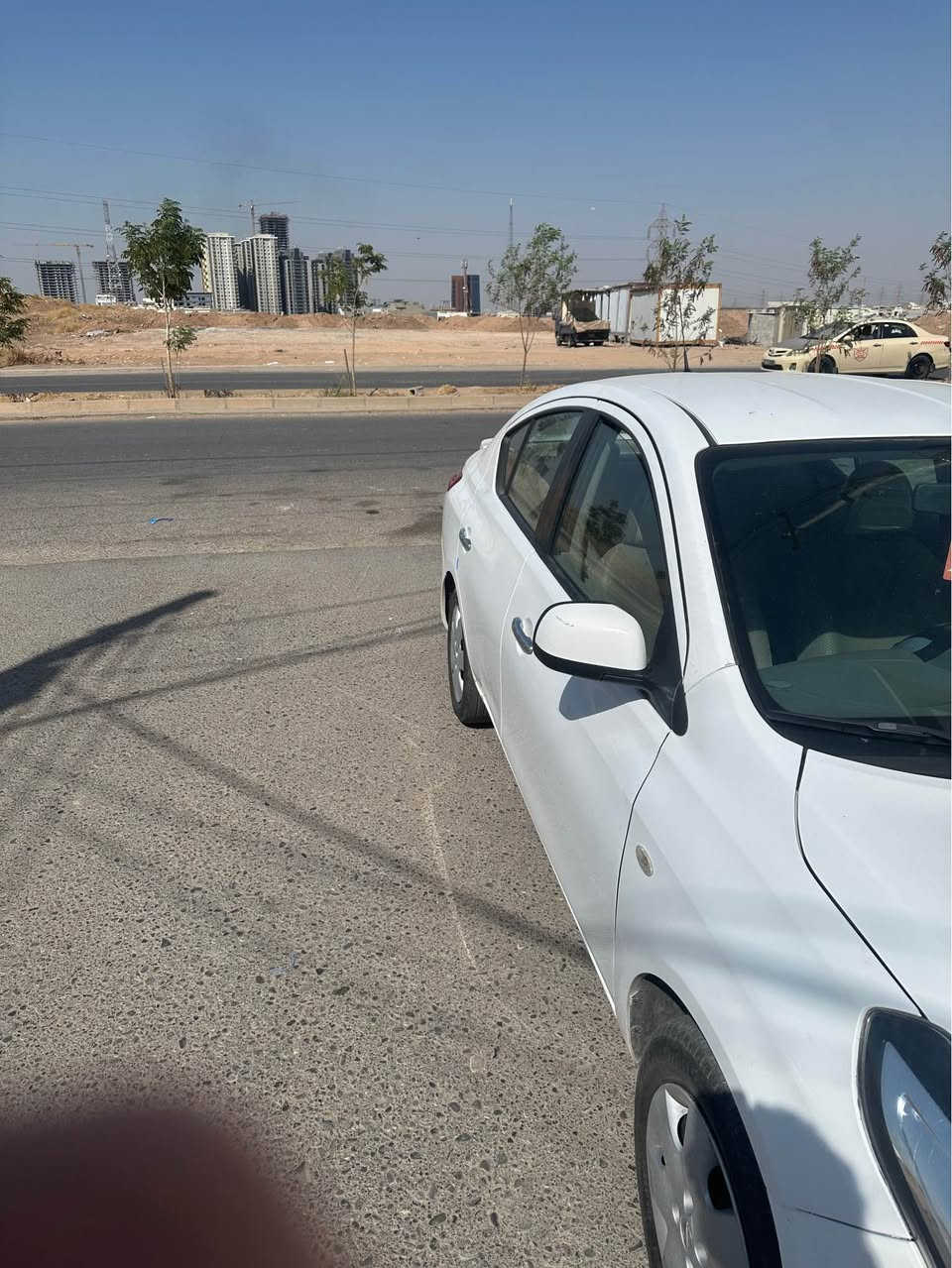نیسان سەنی (لاکشمیبای) ٢٠٢٣ دوو پارچەی هەیە تۆزەک ناوی گرتیە لەکنە خۆم دەعمم پێکردیە سەیارەکی خاوێن وبێ کێشەیە *********** أربيل, العراق
