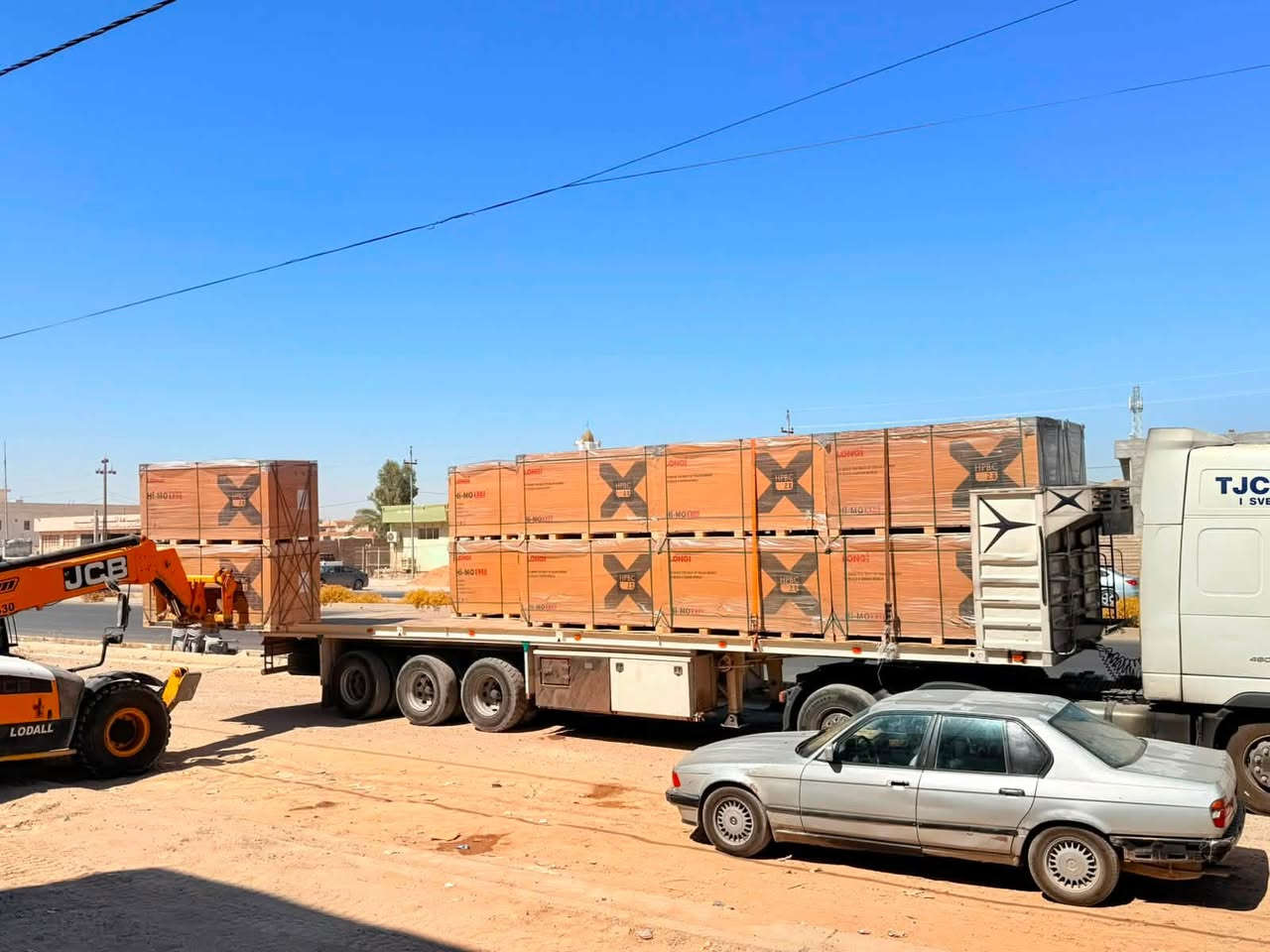 ☀️ بفضل الله تم وصول ألواح LONGi 645 واط ⚡
💰 بس بـ 166 ألف دينار!

🔆 كفاءة عالية وأداء ممتاز
📦 متوفرة الآن وبكمية محدودة

📍 معرض النور – صلاح الدين / بيجي
📌 مقابل جامع الشهيد 2، قرب مطعم الزيتون

📞 ***********
📞 ***********
