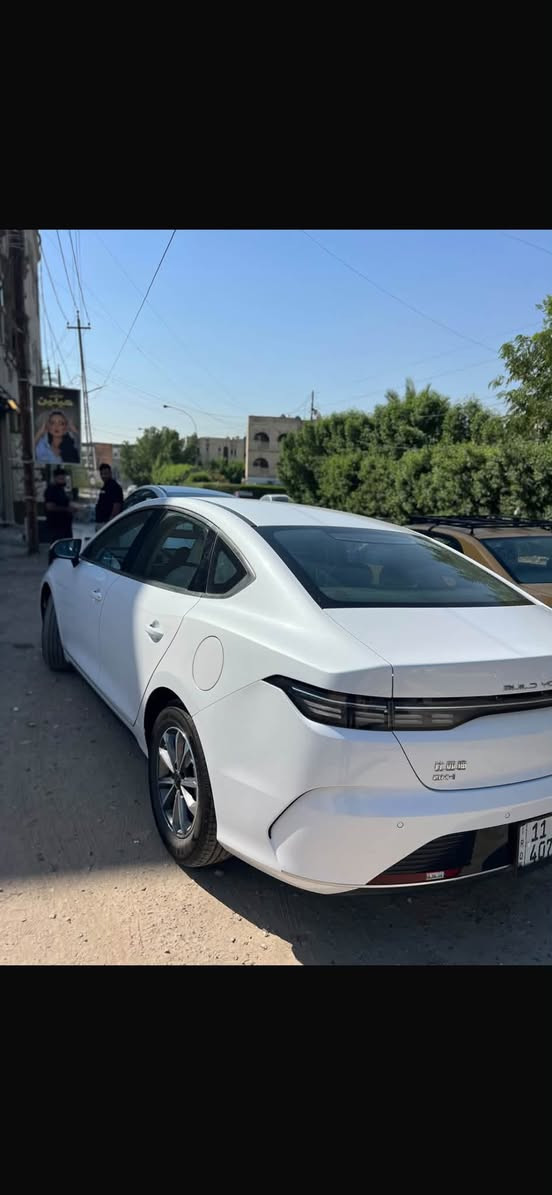 🛑🛑Destroyer دستروير

🛑🛑حجم المحرك 1500cc 

 

🛑🛑بطاريه ليثيوم شفرة byd 

سيارة سيدان مدمجة بنظام هايبرد PHEV 

🛑🛑تجمع بين محرك بنزين هايبرد   بلكن ومحرك كهربائي

🛑🛑 بطارية ليثيوم شفرةbyd تدعم الشحن السريع

🛑🛑 شاشة دوّارة 12.8 إنش بنظام ملاحة وتحديثات OTA

🛑🛑 نظام صوتي بـ6 مكبرات صوت + ميزة الكاريوكي

🛑🛑 حساسات وكاميرا خلفية – مثبت سرعة – مقاعد جلد رياضي 

🛑🛑 تصميم خارجي عصري بمصابيح LED ومقصورة عازلة للصوت

🛑🛑كير ماوس 

🛑🛑اوتو ستوب

🛑🛑حساس خلفي 

🛑🛑شاشة دوارة 

🛑🛑كامراة خلفية دوارة 

🛑🛑اوتو هولد AUTO HOLD 

🛑🛑هند بريك بصمه 

🛑🛑تشغيل السياره بصمه مع

 كارت دخول ذكي

🛑🛑مقاعد جلد 

🛑🛑لايت زينون 

🛑🛑لد نهاري LED

🛑🛑بك لايتLED

🛑🛑3انضمة للقيادة 

🛑🛑مانع تزحلق

🛑🛑مثبت سرعه  Cruise 

🛑🛑تشغيل عن بعد 

🛑🛑شاشة ذكية تدعم جميع البرامج

🛑🛑 سعة الخزان 44لتر  اتمشيك 1200 كم 

               2️⃣0️⃣2️⃣5️⃣

🛑🛑الاتصال ***********

📍بغداد بياع حي العامل

بيها هاي الملاحضات موضحه بل صور سعرها ١٩٧٠٠ بيها مجال قليل 
إذا ميعجبك السعرتلكه الأحسن  انشالله والتوفيق للجميع يارب
