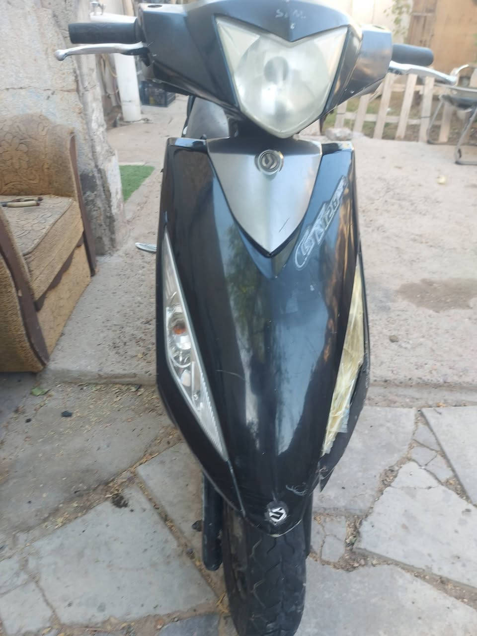 دراجه سايم GT نوزل شغاله محرك ناعم ونظيف كهربائيات شغاله تايرات جديده كشر ٧٥%نظيف  السعر 230 وبيه مجال بسيط 
للتواصل رقم ***********
