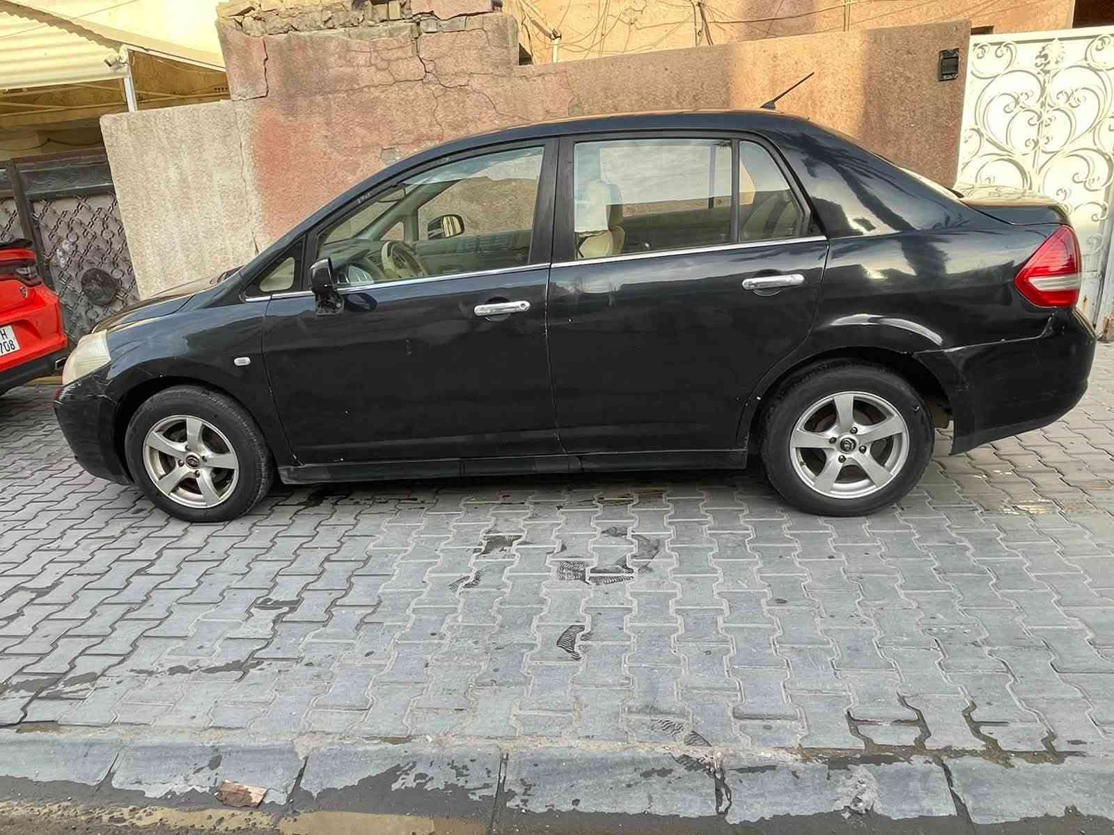 نيسان تيدا • ٢٠٠٦ • الكرخ