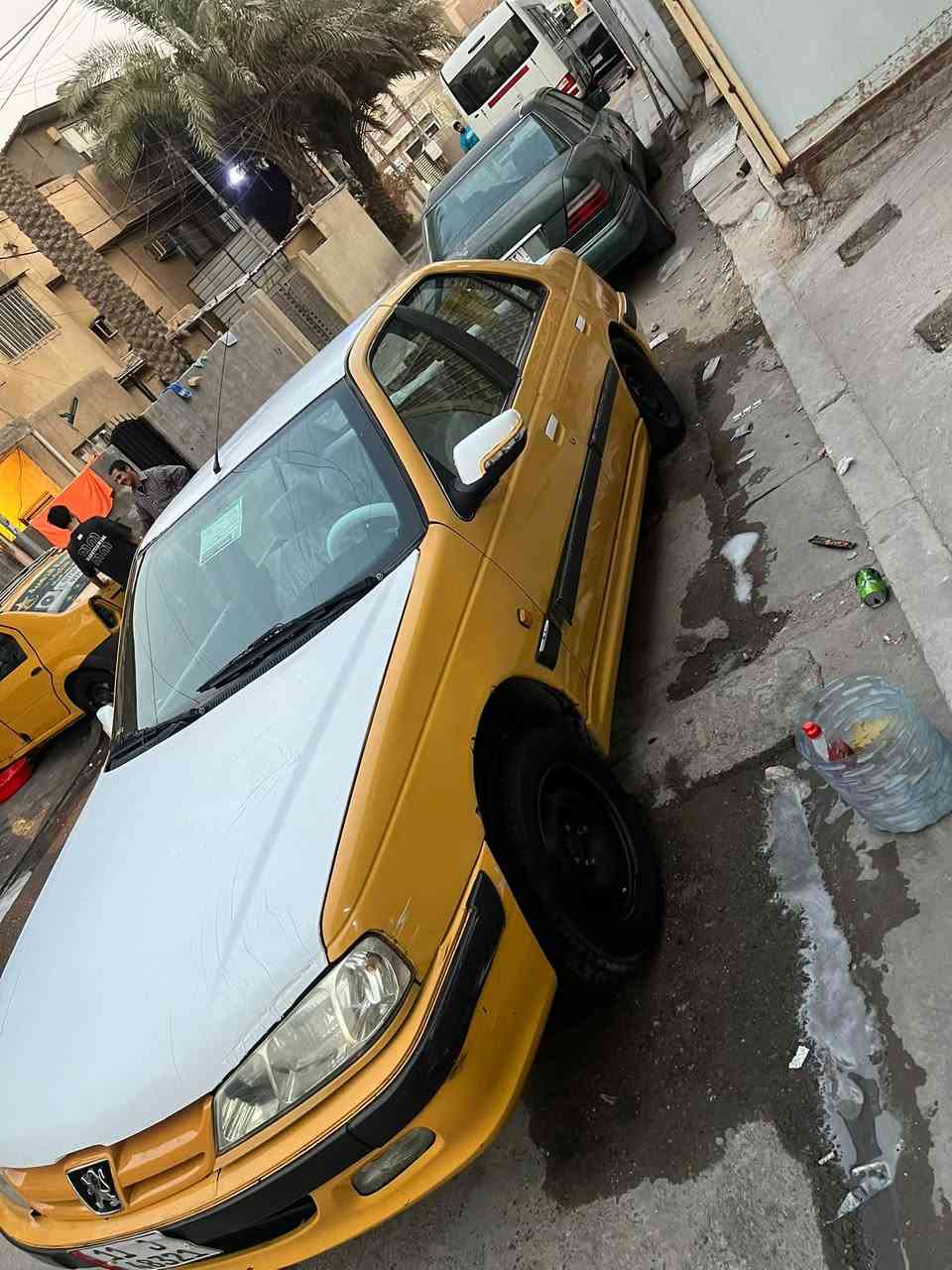 سلام عليكم
بيجو بارص مديل ١٥للبيع او مراوس 
مكينه وكير فرنسي 
وبيها منضومه مال غاز تبريد شغال ماناقصها كلشي سياره جاهزه من كلشي كهربائيات كامله بيها بارد جاملغ وبنيد مبدل وهلالات مصلحه استفسار  رقم ***********
