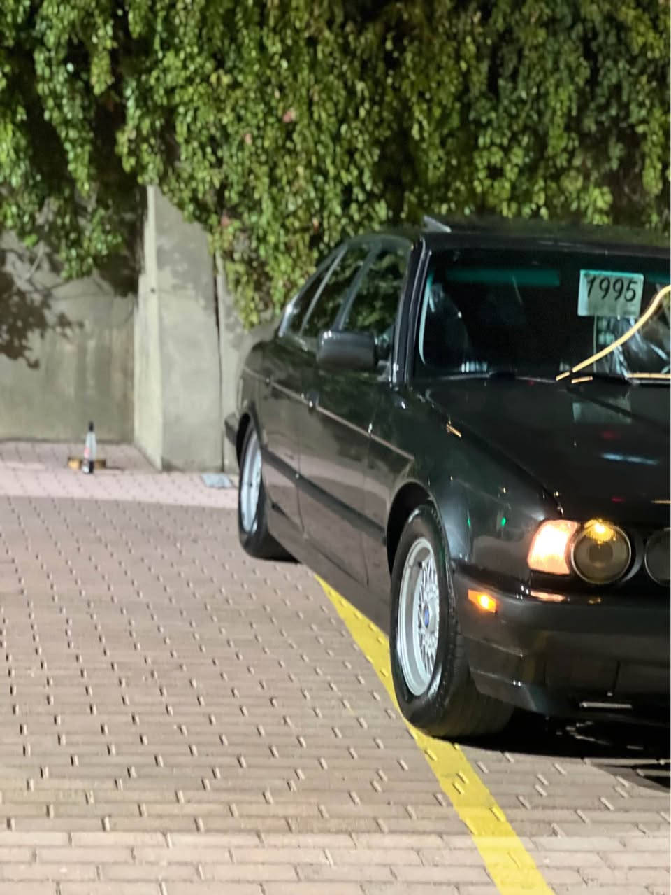 بي ام ٥٢٥ • ١٩٩٣ • جير عادي