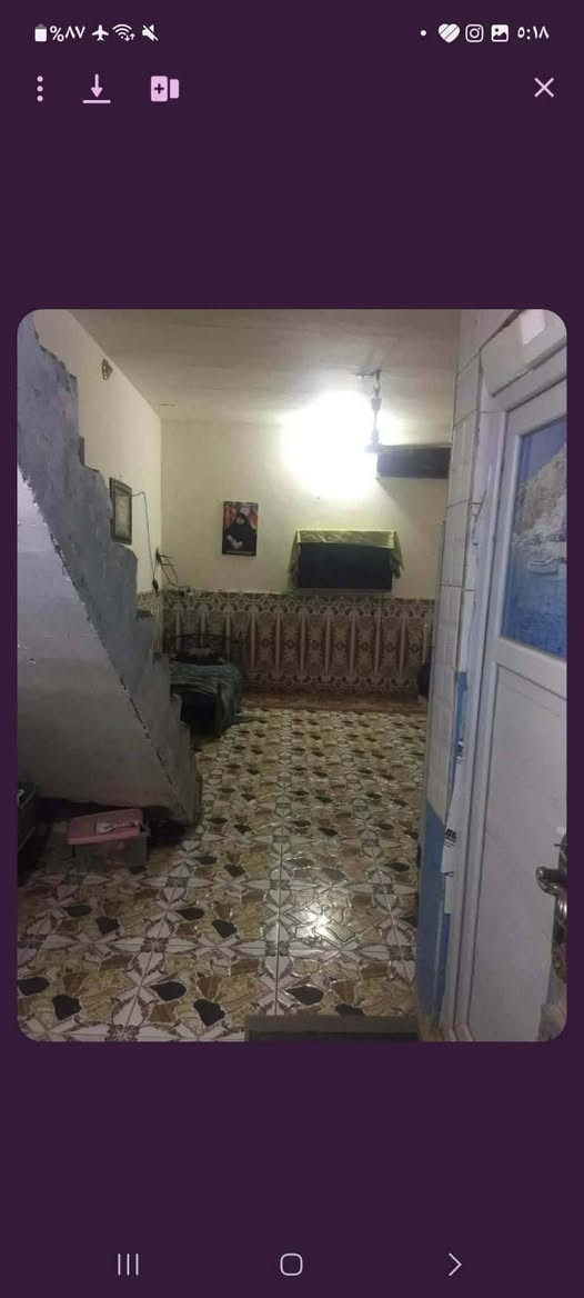 سلام عليكم بيت زراعي سند 25المساحه 265يحتوي على غرفتين وصاله وبراني ومطبخ  وطارمة جبيرة وحديقة، البيت قريب ع شارع 4 بيوت عن الشارع 
العنوان: ديوانية، قضاء الدغارة، نزلت زبيد التفاصيل اكثر الاتصال ع هذه الارقام
***********
***********
