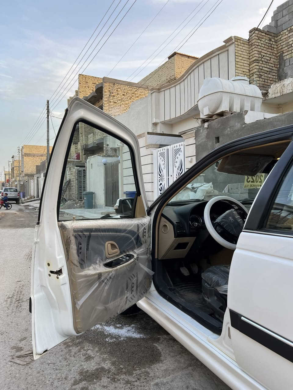 بيجو بارص 2023  بل27 تصير حرة بيها وكالة بعدهة بسم المصرف كير محرك تبريد حدادية كفالة فقط بارد موجود سونار بلصور 
السعر 68 
*********** وتساب فقط
