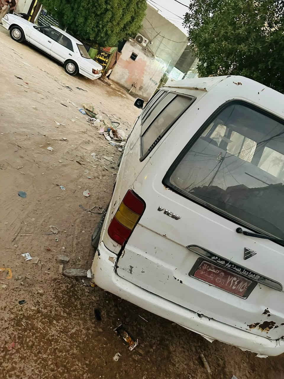 السلام عليكم 
فتون مديل ٩ رقمي صدمي سنويه عضم عاج نافذة ٢٠٢٣
وعليه غرامات محرك ونجي بيه وهل واضح بالصور كشره حلو 
سعرها 18وبيه مجال رقم صاحب السياره 
 ‭***********‬
