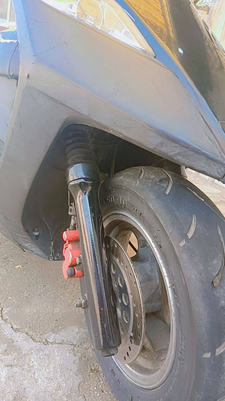 السلام عليكم دراجه ماكس ثعلب للبيع مكينه مفتوحه بوشه بستم بغداد بياع ***********
