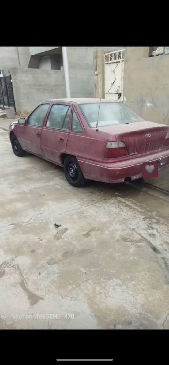 سلام عليكم دايو سلو البيع  رقم بغداد موديل 95 سعر 33 وبيها مجال رقم ***********
