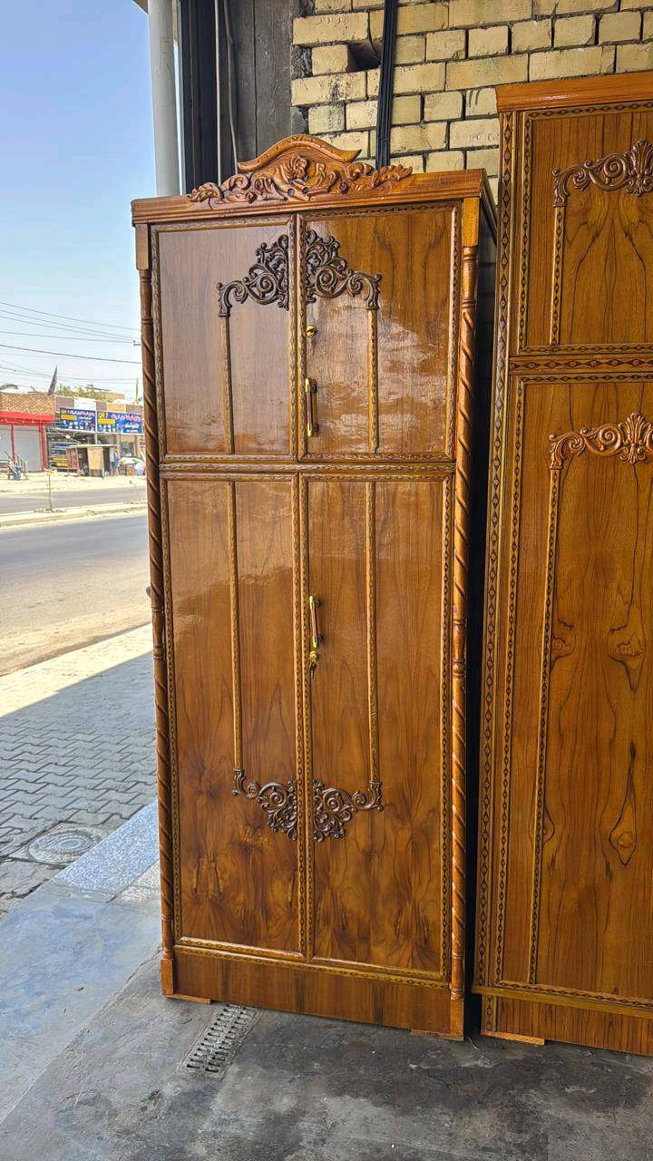 🔥 غرفة نوم 6 أبواب + ملحق 🔥

• صاج طبيعي 4 ملم
• كنتور 3.5م × ارتفاع 2.60م
• 12 باب مفصول + زاوية 80 سم
• ميز مراية 120×200 سم مع باب وجرارة وطابورية
• جرباية 2.5×2م مع صومية 1.5×2م
• سرير بلوك أسود 6 أرجل

💰 السعر: مليون و350 الف 

🚚 الشد والنقل مجاناً داخل بغداد
يوجود توصيل محافظات