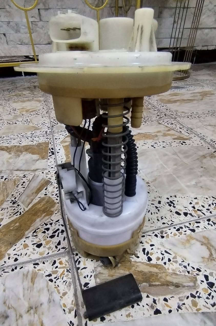 السلام عليكم اخوان عندي غراض نيسان سني هندي  عبوه كامله مال تفصيخ سعرهه ٤٠ تخم كبات حجم ١٤ سعرهن ٢٥  فرشة دشبول سعرهه ١٠ كتلوكات الشركة سعرهن ١٠ للتواصل *********** بي واتساب  مكاني بغداد الدوره

