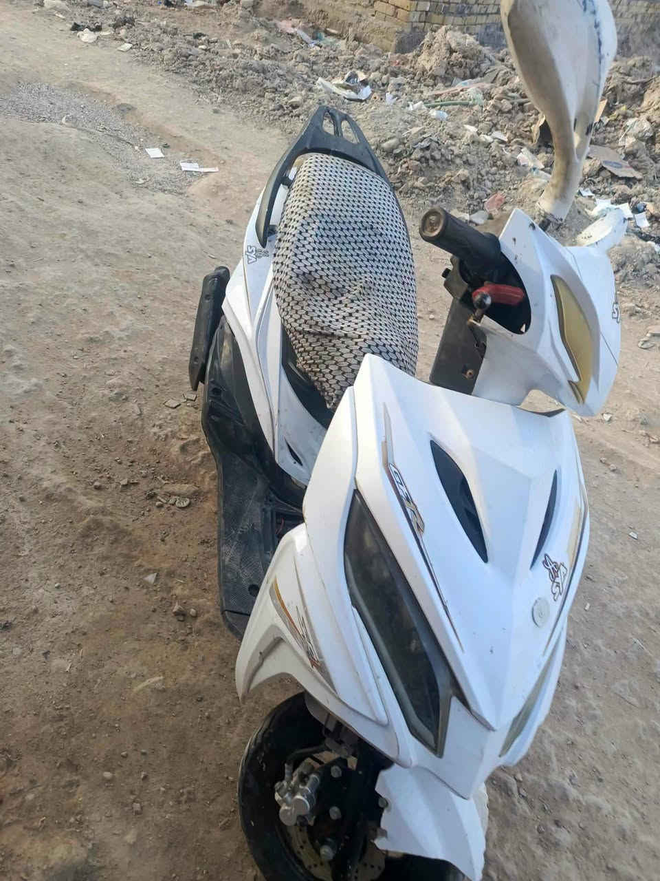 سكنس • مجفته • بوش وبستم