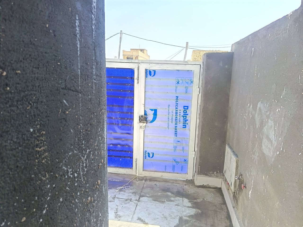 بيت للبيع  حولي مقاطعة ١٤ يم مدرسة الصينية مساحة ١٠٠   بناء حديث محد ساكن بيه  طابق واحد  استفسار اتصال ***********
