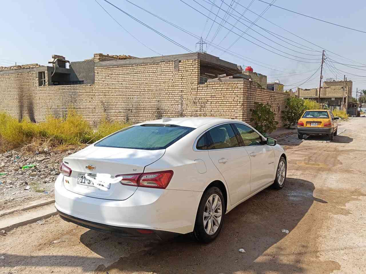 السلام عليكم
ماليبو 2019

السعر 85 وبي مجال ❤️

السياره باسمي

تحويل ثاني يوم  

سنويه لغايه 2028 

ماشيه 145 الف كيلو 

موصفات السياره

شاشه جبيره

نظام كار بلي بلوتث

بجم لد زنون عالي ناصي

لد نهاري

تشغيل بصمه

تبريد قطعتين

 تبريد منفصل مناخين

كشن سائق كهرباء 

تحكمات ستيرن

مثبت سرعة 

مرايا كهربائيه

لايتات أوتو

عنواني  بغداد 

***********
