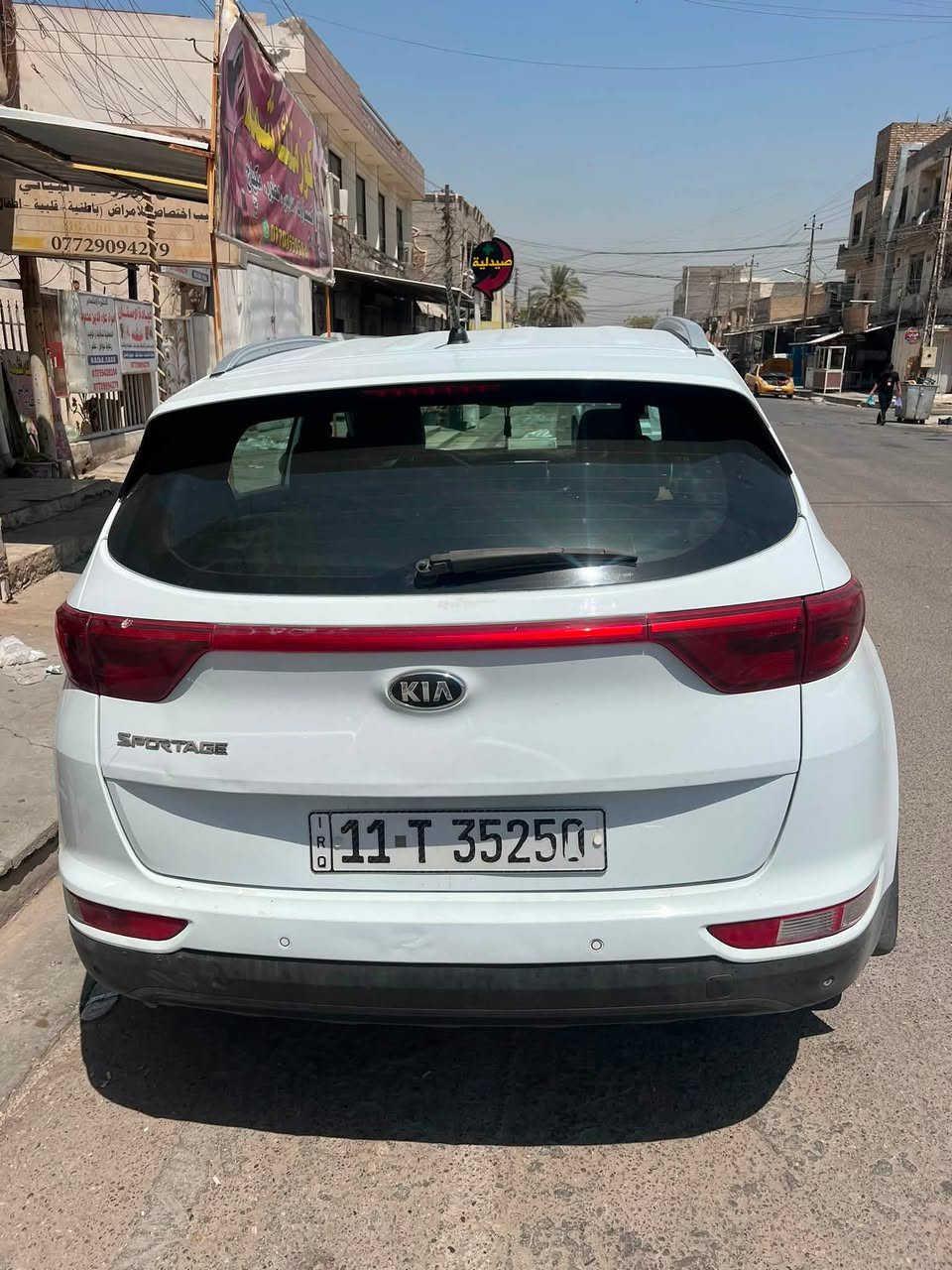 سلام عليكم سبورتج خليجيه موديل18
تخم تايرجديد محرك2000كير وتبريد مراصفات فول عده لفتحه بصمه تبريد قطعتين شاشه وكامره دوار واشاير مري وشاير ترحيب ومري شفط تحكمات هند بريك رجل حساس امامي خلفي شاشه عطال منظومه زنون عالي ناصي 

مكاني بغداد 

وقم الهاتف 

***********

سعرهه ١٧٠وبيها مجال 

واسف على الاطاله

