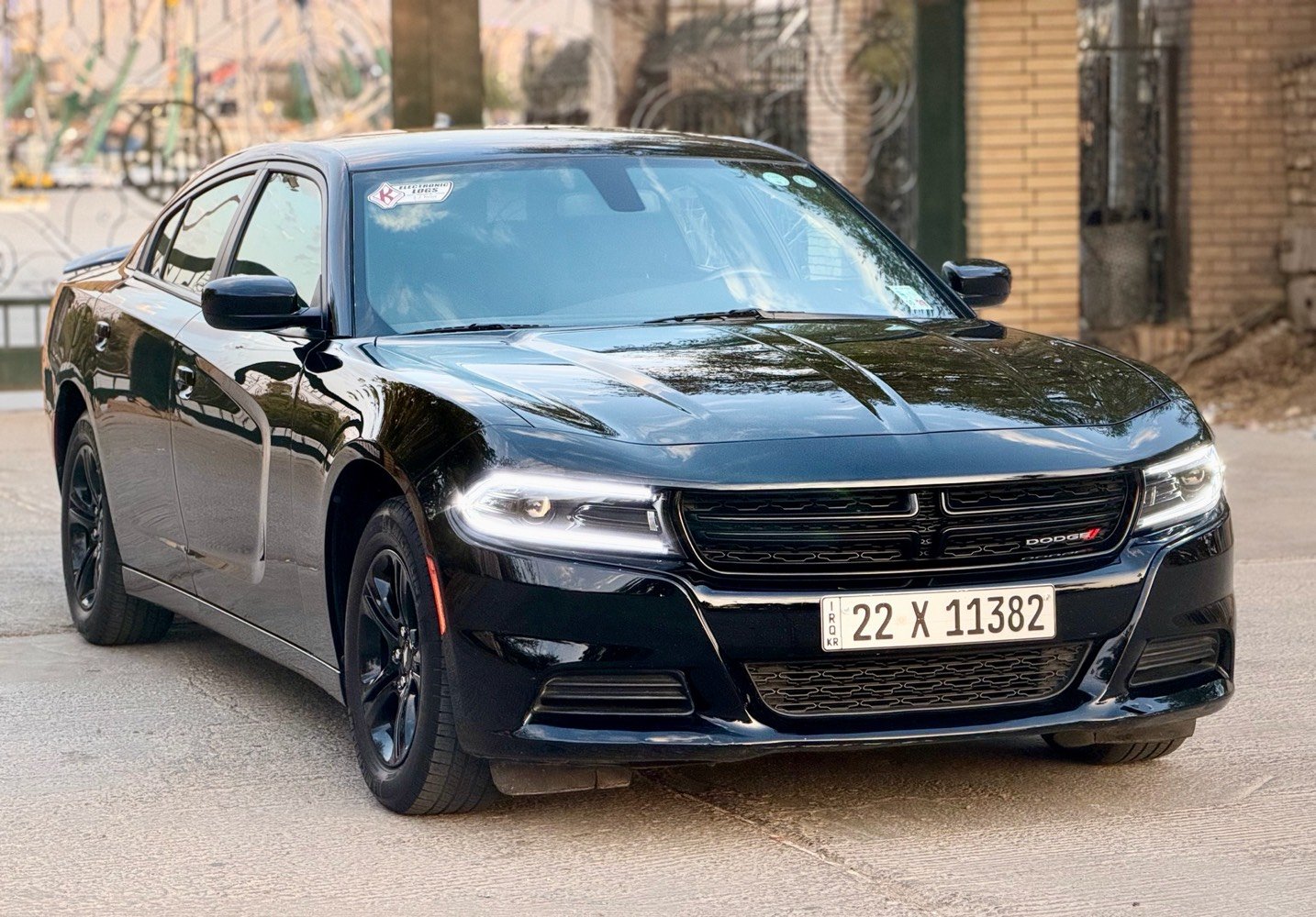 السلام عليكم 
للبيع فقط جارجر 2023 SXT تو ويل اخر اصدار

بجم كبس بدون ايرباك بابين تبديل بلادي نفس اللون جهه السايق فقط ربع الجاملغ الخلفي صبغ صور الضرر مرفقه
ماشيه 27 مايل جاهزه بدون اي نواقص شرط الفحص
رقم اربيل الجديد ب اسمي تحويل ثاني يوم 

مكاني بغداد الكرخ 
***********