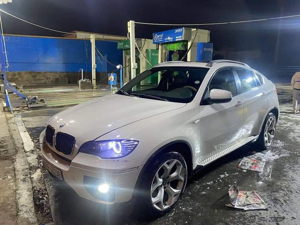 X6 • ٢٠١٢ • ٣٠٠٠ تيربو