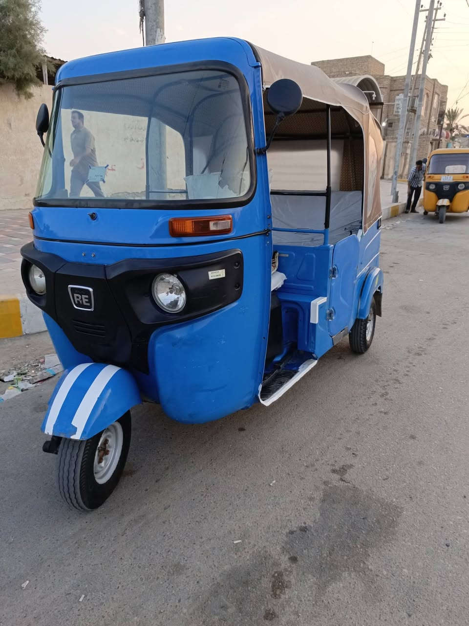 تكتك للبيع موديل 21المكان ذي قار الاتصال فقط ***********
