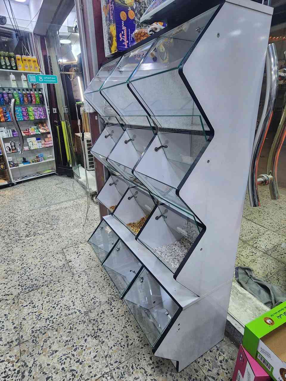 بوفيه • خشب • ١٢ خانه