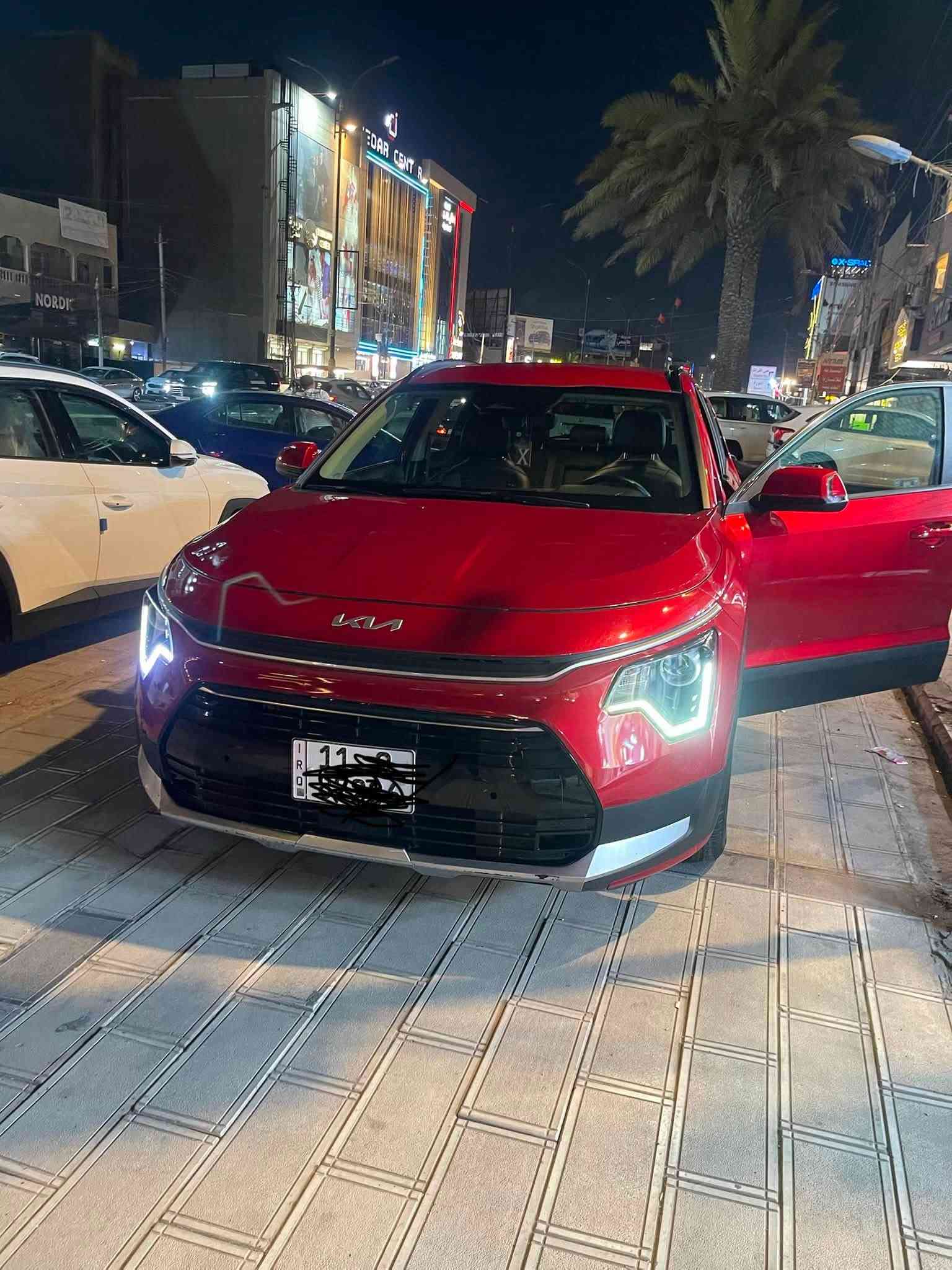 السلام عليكم للبيع
كيا نيرو بلاك ان هايبرد 
2024 
اعلى مواصفات ماعدا الفتحه 
حادث السياره : دعاميه اماميه فقط مع ايرباك ستيرن 
السياره ماشيه 31000KM
المحرك والكير والبطاريه مكفوله السياره بحاله ممتازه واقتصادية جدا 
السياره مرقم بغداد التحويل ثاني يوم 
مكان السياره بغداد
السعر المطلوب 155$ 
للتواصل :***********
