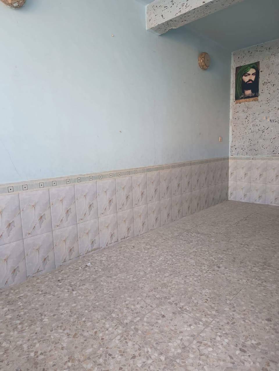 دار للبيع المساحة/50/ طابقين
البناء كلة صب درجة اولى 

مكانة حي النداء منطقة ال 59 من شارع المدرسة الوردية وتدخل علية

السعر //44// وبي مجال بسيط

اي استفسار اتصل بالرقم ___***********____
