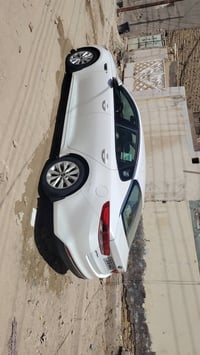 كيا وبتيما   مديل 2016 مكينه 2000 خليجيه مكاني ديوانيه 07812360329