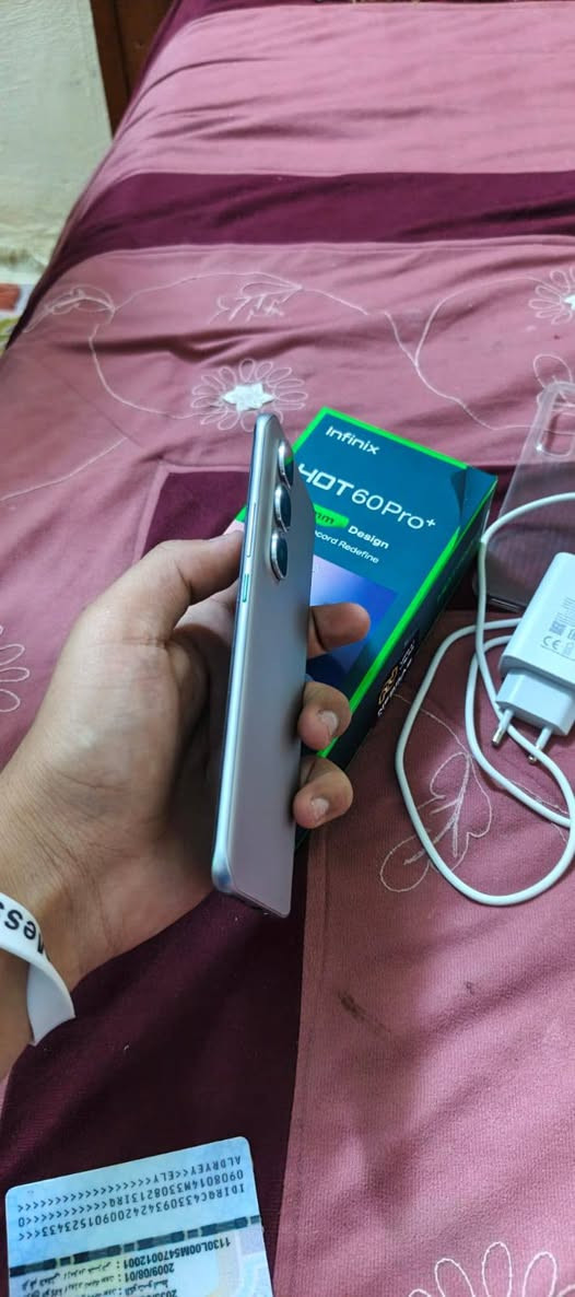 هوت 60 برو+ • مكفول • مع كارتونه وشاحن
