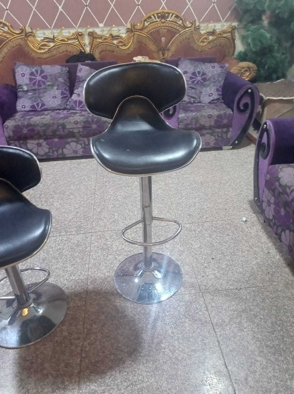 كرسي مكتبي • نضيف • الزهراء