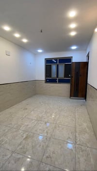شقة • ١٠٠م • غرفتين