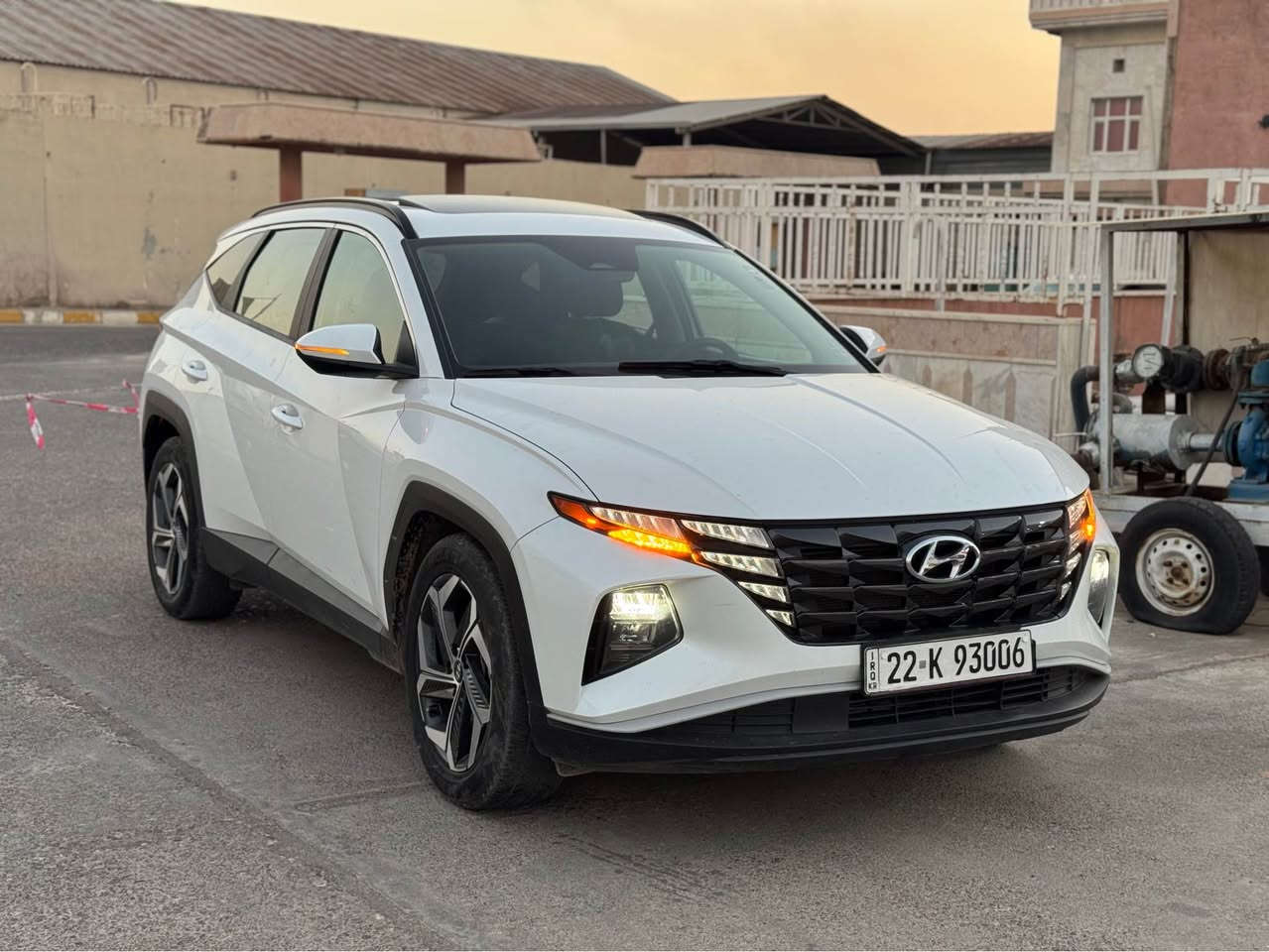 Hyundai Tucson SEL 2022 ✔️
هيونداي توكسون اس اي ال ٢٠٢٢

لون ابيض و فول مواصفات ⭐️

نص بابين صبغ بدون دواخل بدون ارباك 👌
٣٨ الف ميل ماشية "ماشية قليل"
مكان خمس اصابع و مكان شبر pdr
رقم شاصي بالصور

فول مواصفات SEL ⚡️
بصمة و شغال و سلايت و كيج التروني و رادار ٣٦٠ درجة و حساس ٣٦٠ درجة و بريك بصمة و ويل كروم و شاشة و كاميرة و بريك بصمة و كشنات هيتر و كهربائي...

كير محرك كهربائيات تبريد شرط 💯
رادار و حجر و راديتر و كل شي شركة 💯

سعر 🔥 172 ورقة و مجال بسيط
مكان عقرة "ئاکرێ"
واتس اب و كورك ***********
0️⃣7️⃣5️⃣0️⃣7️⃣7️⃣3️⃣9️⃣4️⃣7️⃣1️⃣ أربيل, العراق

نص مكتوب في الصور:
- 2:22 WhatsApp 81 2022 HYUNDAI TUCSON, SEL 5NMJF3AE3NH061154 1-61563323 Copart Location: New Orleans (LA) Shipping from: Houston (TX) Seller: Insurance Company Sale Document: Cert of title-salvage (LA) Sales History 1 Similar archival offers You are watching archived offer. Auction ended on Wednesday, September 20, 2023. Wednesday, September 20, 2023 10 Photos bid.cars