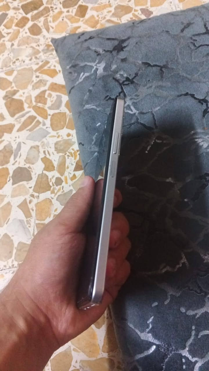 سلام عليكم جهاز لل بيت ريلمي realm C71 ملحقات شاحنه  ضربه خفيفه ب الشاصي السعر 175 بي مجال
ذاكرة 256
رام 8
بطاريه 6300 
باقي الموصفات اتصال ب

 #الرقم_التالي ***********

أو مراسله خاص Eamn Al-taie
