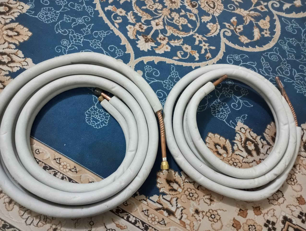 بواري اثنين طن جديدات اصليات مال شركة ميديا
الحجم ( خمس اثمان و تلث اثمان)
الطول 5 متر 
البوري الثاني الطول  ٤ متر 
............ ------------...........---------.........
بواري أمتار جدد  جنوب افريقيا من ارقى انواع البواري
** ابو الربع الطول ٧الى ٩ متر ماقايسة 
** ابو تلث اثمان ٧الى ٩ متر هم ماقايسة
..........----------............---------..........
وأيرات اصليات مال شركات سبالت
الطول بيهن ٦ متر 
وبيهن ٥ متر 
كافة الانواع 
العدد(( ٨ ))
#كربلاء_الملحق_
اعلى سعر ابيعهن وبالعافية على الياخذهن
الرقم بي واتساب شغال 
***********

