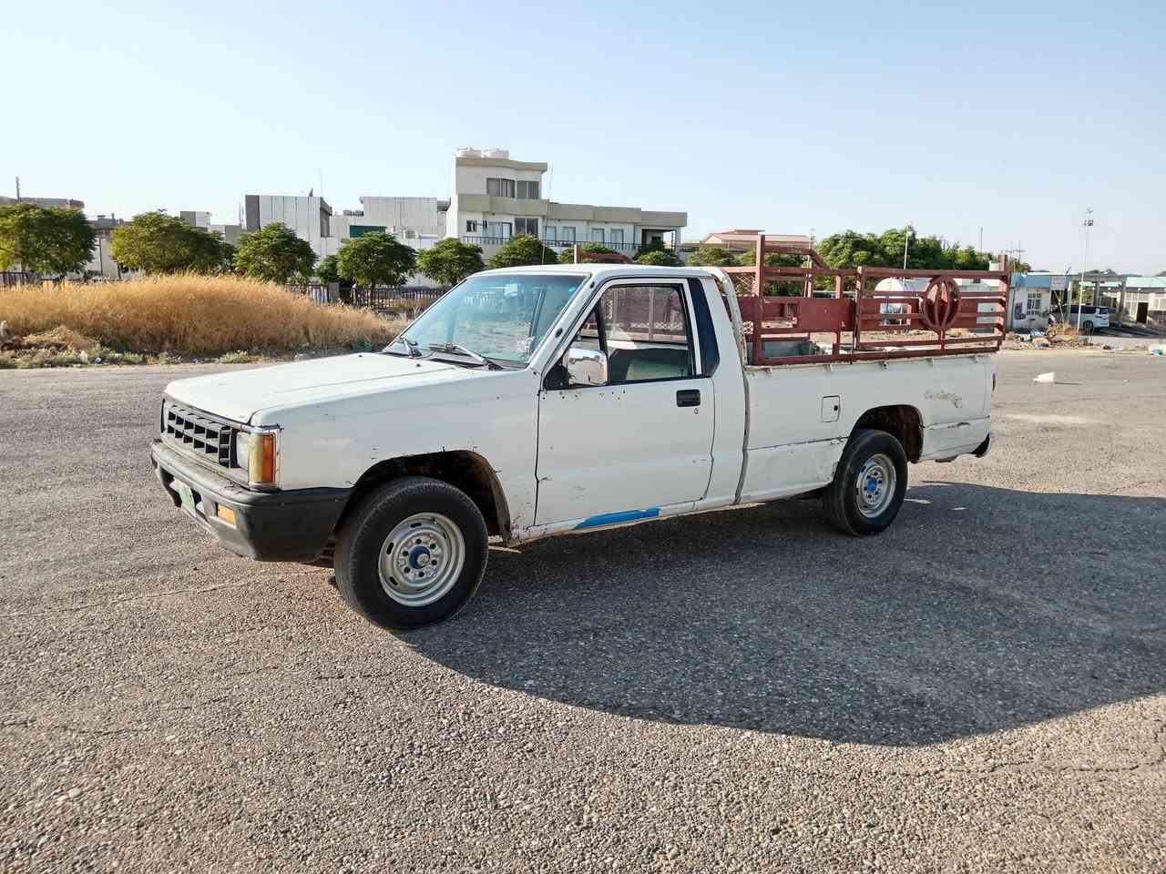 ام سیارە بۆفرۆشت گێڕو مکینە به شرتە مۆدیل 1994 سعر 16 ورقە ژم ***********  ***********
