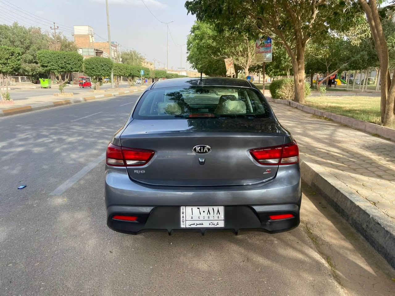 السلام عليكم ريو 2019 ماشية 100 الف ميل 
السيارة كير محرك مكفولات شاصي  مكفول بيها صفحة الصدر صبغ ماعدا الجاملغ الحلفي وصفحة السايق باب السايق بيه بارد والباب الورا سايق هم بيها بارد السيارة يرادلها 5 ورقات حمام وتعديلات بسيطة وترجعلك وكالة  *********** 
عارضها ب80 ورقة
