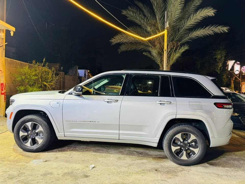 جراند شيروكي هايبرد • ٢٠٢٤ • ٢٨ ميل