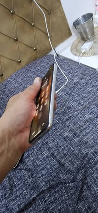 ايفون اکس • ٦٤ • كربلاء