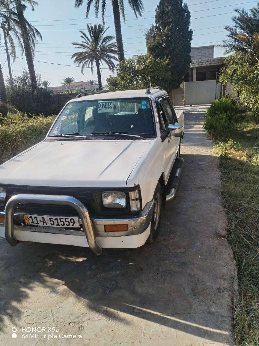 سلام عليكم بيكم مسبوشي مديل ١٩٩٣ رقم بغداد سنويه ٢٩ للبع سعر ٣٧ بي مجال مكان سياره ديالى دلي عباس تصل ***********

