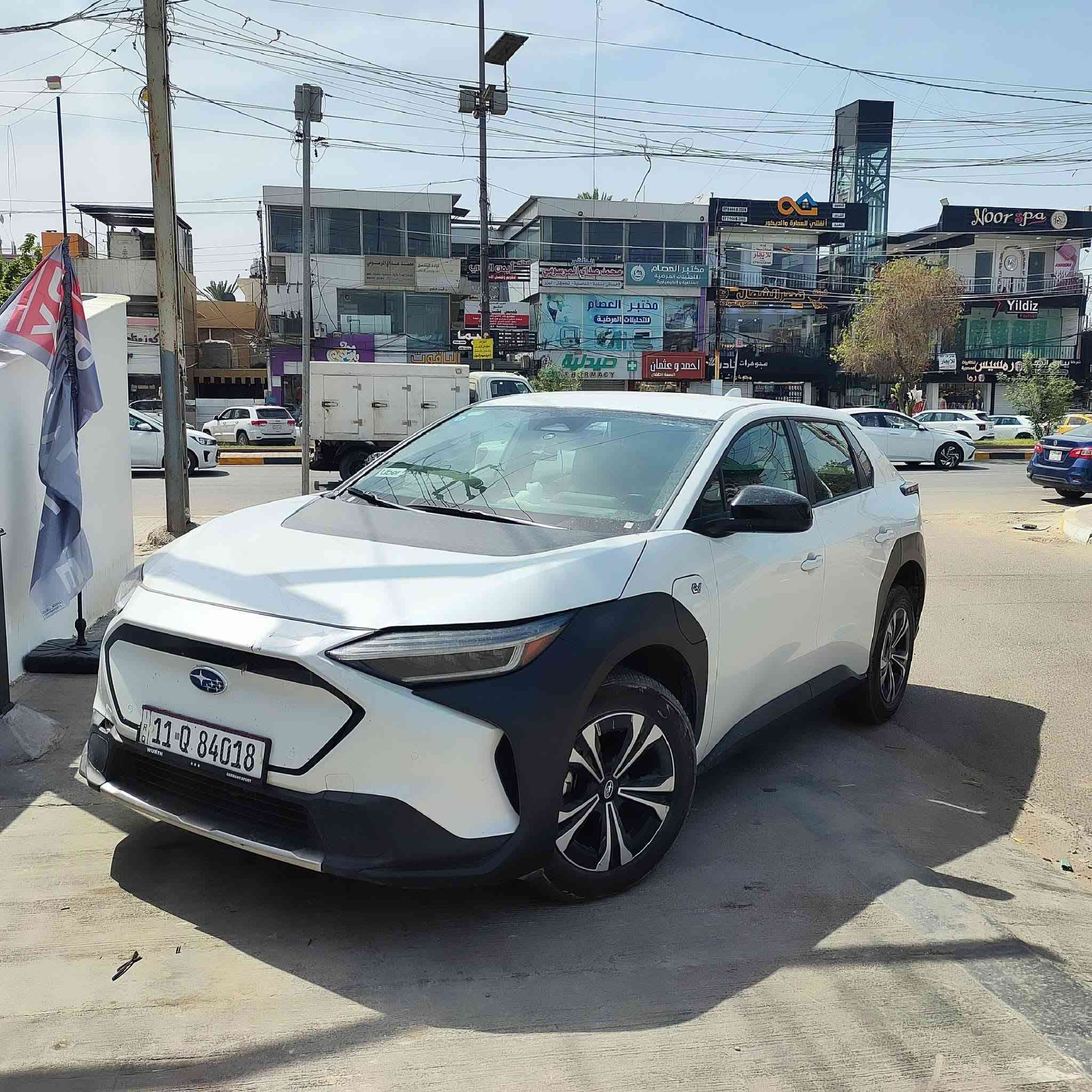 سلام عليكم
سوبارو سولتيرا ٢٠٢٣ كهرباء بالكامل
شبيها التيوتا BZ4X يعني غراضها تيوتا عام
بطارية ٧١ كيلو واط
تمشي بالشحنة ٥٠٠
دبل ماطور فور ويل
حادث جاملغ ايمن
بدون ايرباك
ماشية ٥٨ الف
سيارة جديدة جدا
مواصفات تبريد مائي
تدفئة كشنات
عداد شاشة دجتل
دخول ذكي
حساسات دعامية امامي وخلفي
نظام نقاط عمياء
رادارات محيطية
لايتات ذكية ٤ عدسات
جام اوتو اربعتهن
نظام صوتي جميل جدا
٤ منافذ شحن نوع تايب سي
السيارة ياباني اصلي مواصفات امريكية
سيارة جاهزة ومابيها نقص عدا بطانة جاملغ الحادث
معروفة شركة سوبارو بخط انتاج تيوتا فئة السبورت
مكان السيارة بغداد حي البتول
السعر ١٧٢
***********
اتصال او واتساب
