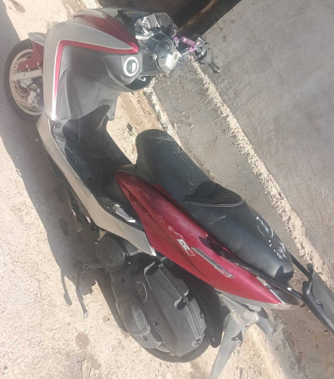 دراجه ماجسته اس مكينه مامفتوحه دراجه خير من الله كهربئيات كلها شغاله ستان كهربائي دراجه بيها بديت اكسل سعر مليون وبيها مجال رقمي *********** العنوان بغداد الحريه
