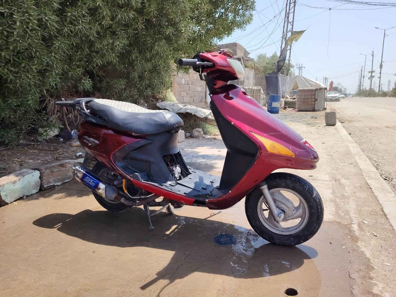 فراشه للبيع شغاله نقصه بس باتري مكينه ناعمه دبلات جدد سعر 275 وبيه مجال قليل مكاني نجف شارع المدينة الرقم ***********
