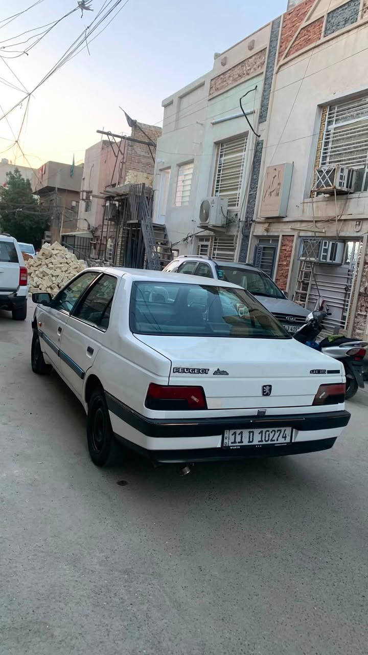 بسم الله الرحمن الرحيم 
اللهم صل على نبينا محمد وآله الطيبين 
بيجو glx405 بغداد الأنكليزي وهزه جديد باسمي 
ارضيه جلد داخل مرتب محرك فرنسي بلادي تبريد ثلج كمبريسر فرنسي 7 بستم 
السعر 37 بي مجال مكان السياره بغدادالطوبجي قرب دائرة مرور الطوبجي ***********
